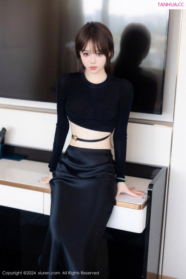 周妍希 奶瓶土肥圆 [XiuRen]高清写真图 2024.06.06 No.8661 奶瓶. 美腿性感第30张图片